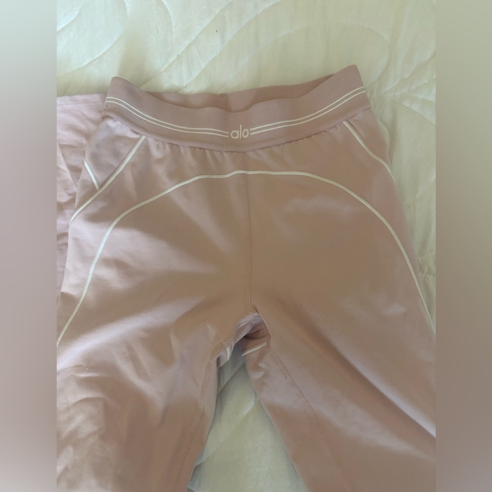 Alo Pink Leggings